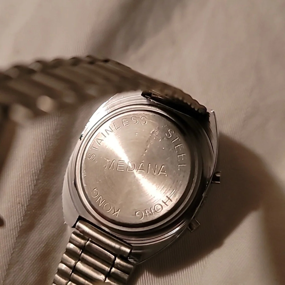 Vintage 70's Silver Medana Quartz Digital Watch Time‎ Hour Minute Month Date